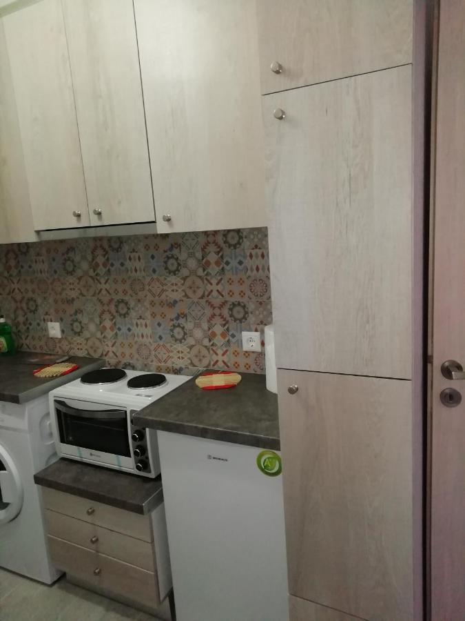 أثينا Cute Apartmnet In Thiseio المظهر الخارجي الصورة
