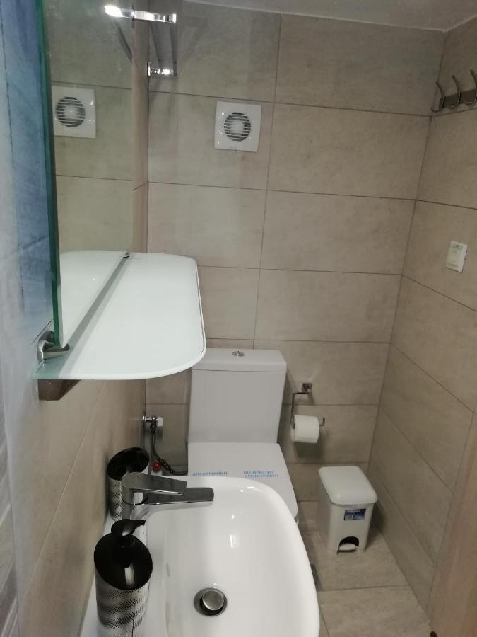 أثينا Cute Apartmnet In Thiseio المظهر الخارجي الصورة